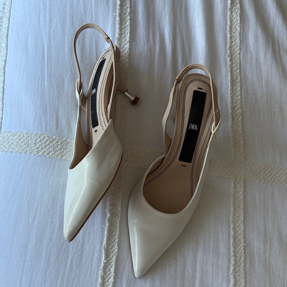 Zara Women's Ivory Slingback Heels